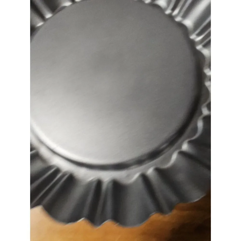 Vintage Chef Tell Dessert Pan by‎ Nordic Ware tan coating no stick 10*1.5